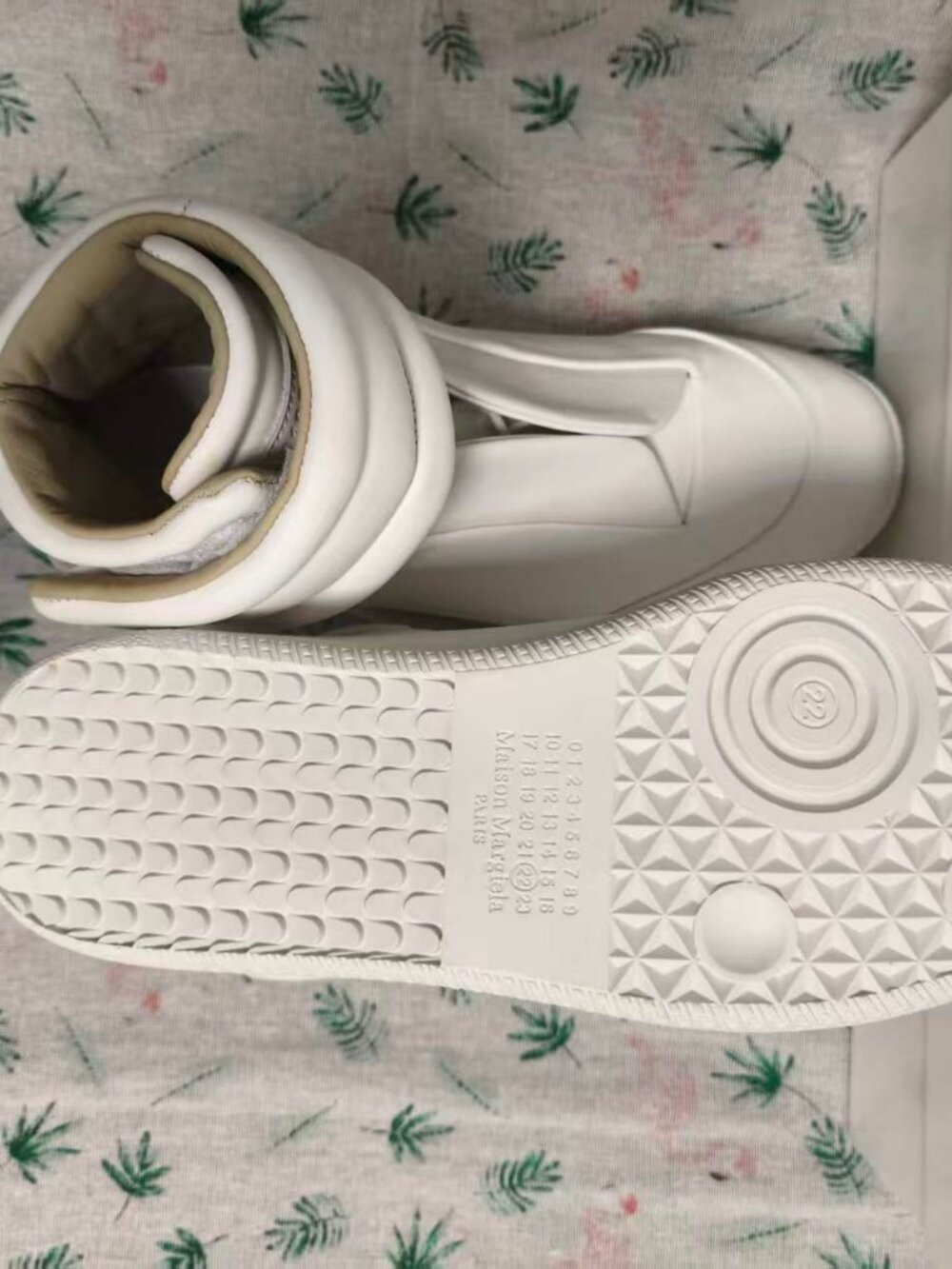 Maison Margiela White Futuristic High Top Leather Sneakers Unisex With Original - Picture 6 of 8
